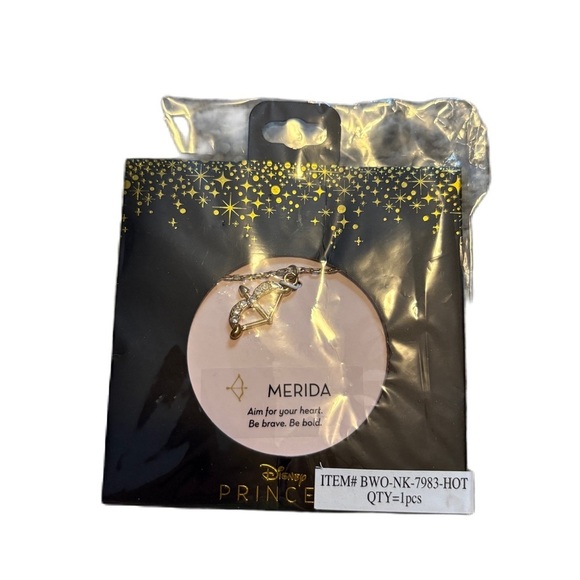 Disney Princess Merida Necklace NEW Bow Arrow Silver Brave - Picture 1 of 5